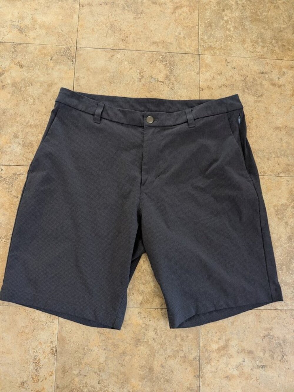 Lululemon Shorts Commission Classic Fit ABC Quick Dry 9" Mens 34 LM7AK8S